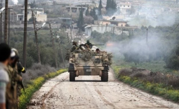 Οι τουρκικές δυνάμεις βρίσκονται 4 χλμ από το Αφρίν